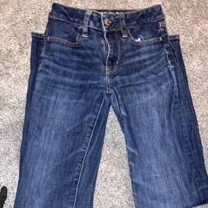 Dark wash skinny jeans